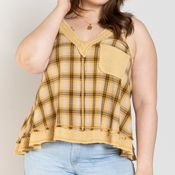 NWT POL Raylee Yellow Plaid Flannel Swing Tank Top - Picture 6 of 6